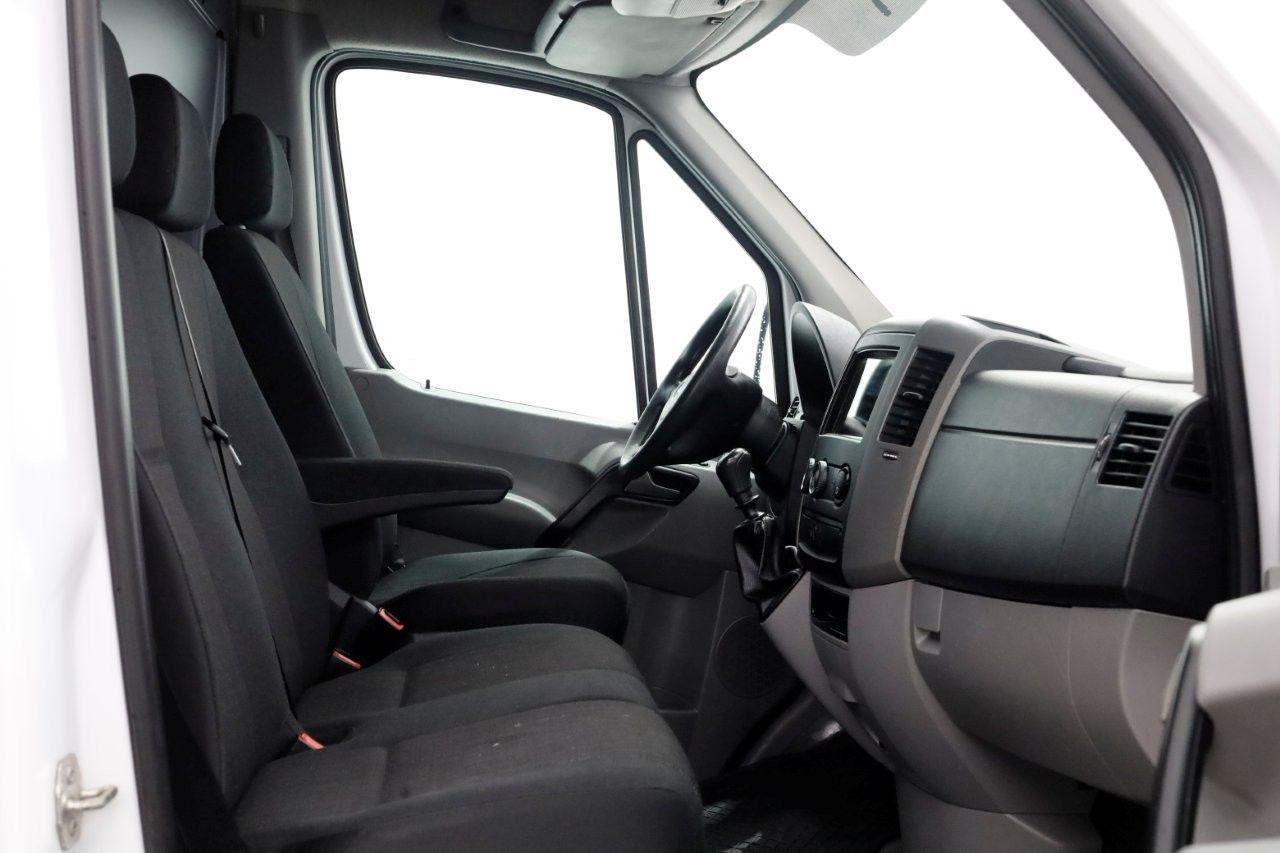 Mercedes-Benz Sprinter 313 CDI 130pk L2H2 Koelwagen 12V + 230V