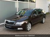Skoda Superb Combi Elegance/AUTOMATIK/AAHK/NAVI/SITZH/ - Skoda Superb: Combi Elegance