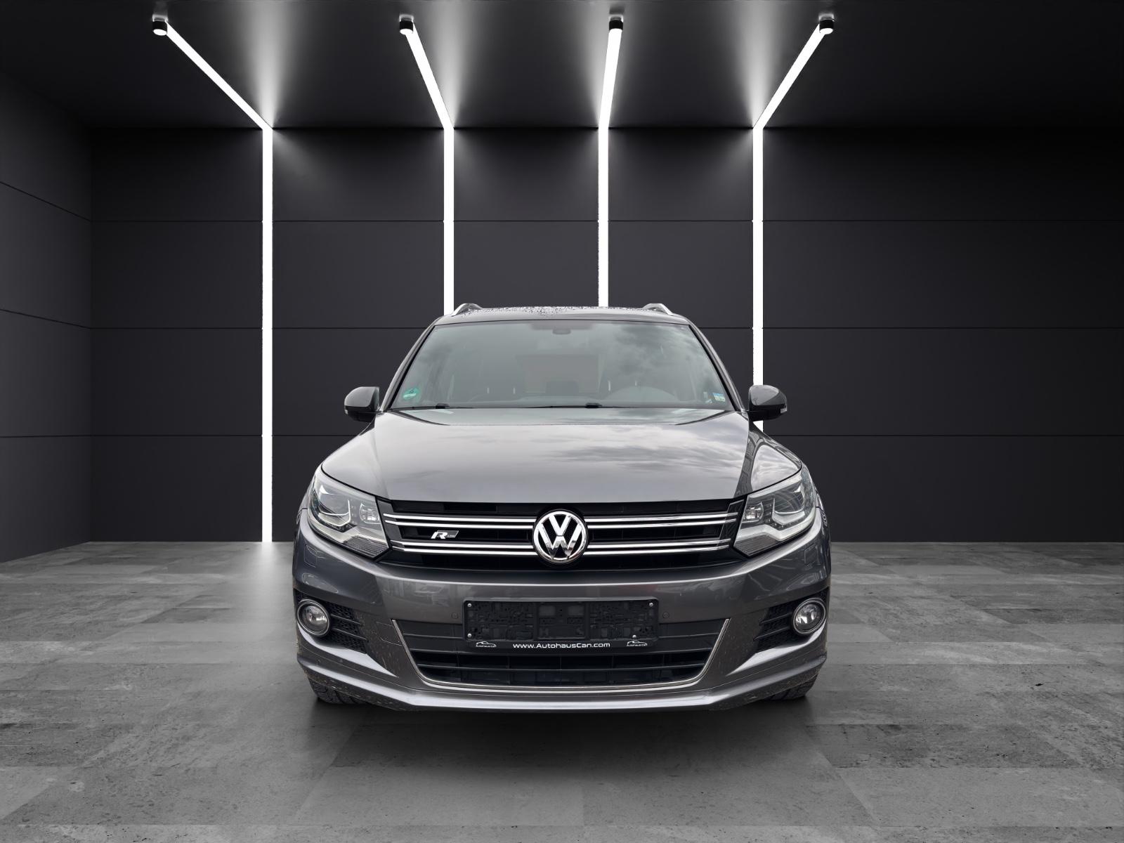 Volkswagen Tiguan 2.0 TSI DSG R - LINE /PANO/LEDER/KAMERA/