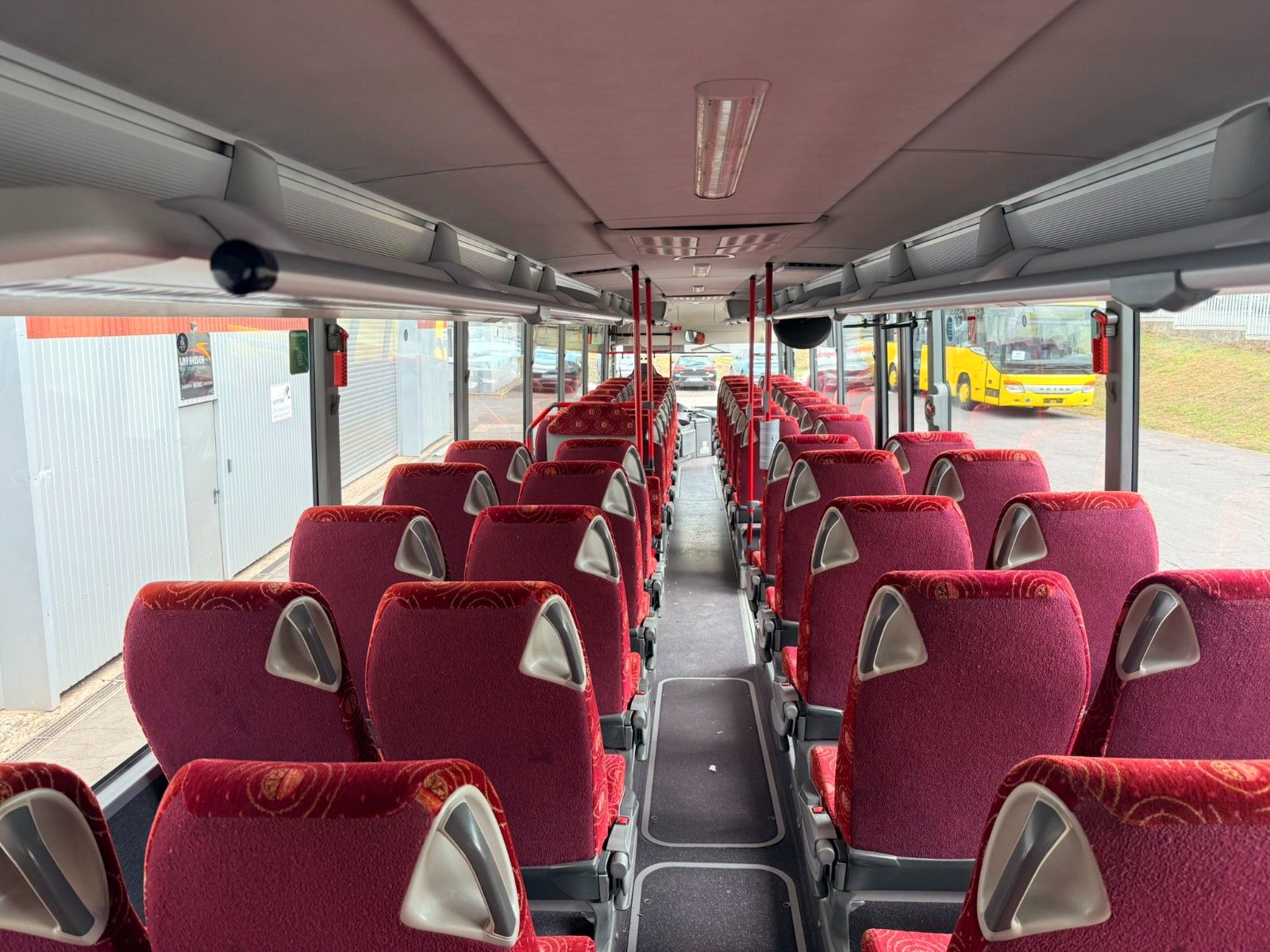 SETRA  2012 - Image 23 of 25