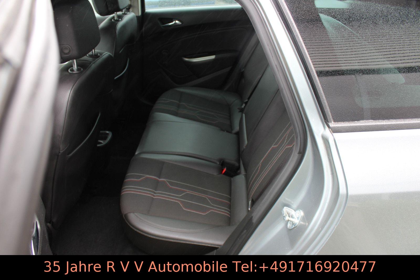 Opel Astra 2012 — photo 10