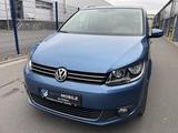 Volkswagen Touran Life 1.6TDI*TEMP*SHZ*PDC*KLIM*AHK*PANO - VW Touran Gebrauchtwagen in Münster