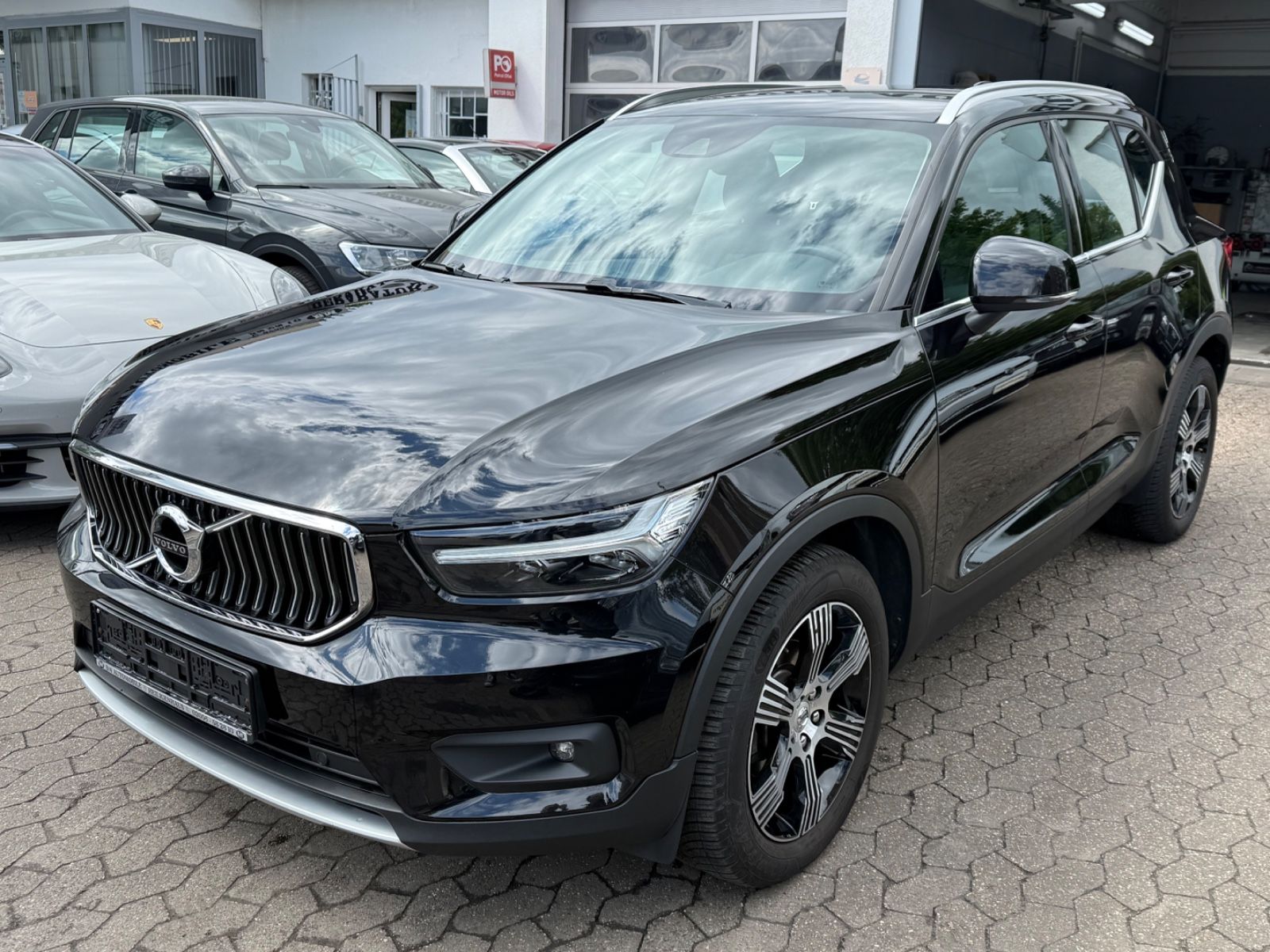 VOLVO XC 40