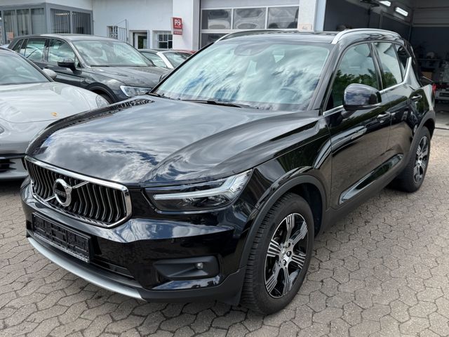 VOLVO XC 40