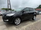 Ford Kuga 1,5 Titanium Sportsitze Sport Lenkrad - Ford Kuga: Schwarz