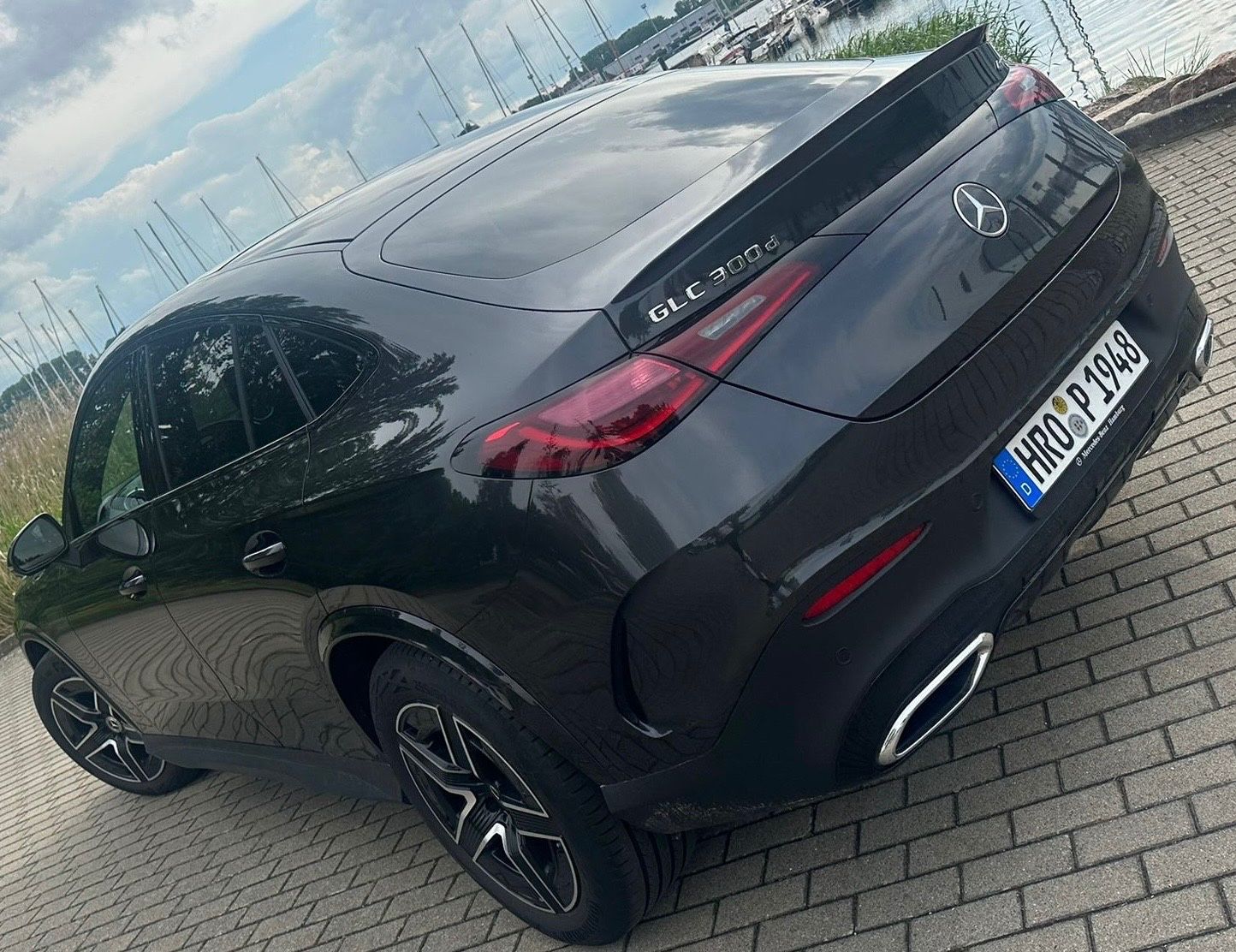 Mercedes-Benz GLC 300d Coupe 4Matic Edition AMG Line Panorama foto 2