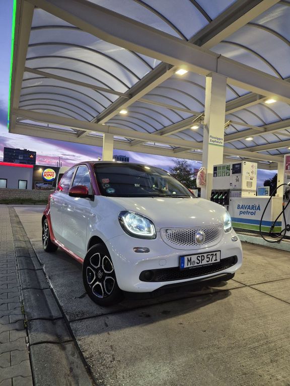 Image of Smart ForFour