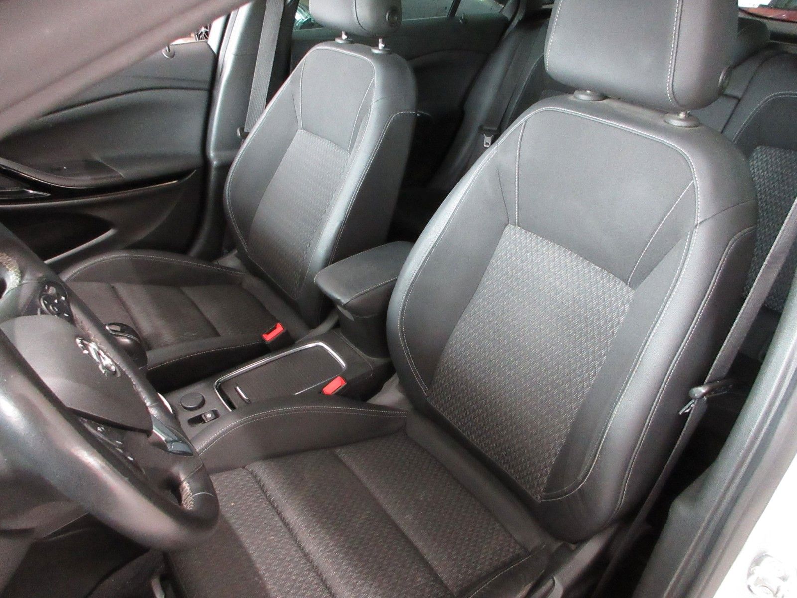 Fahrzeugabbildung Opel Astra K Sports Tourer Innovation Start/Stop