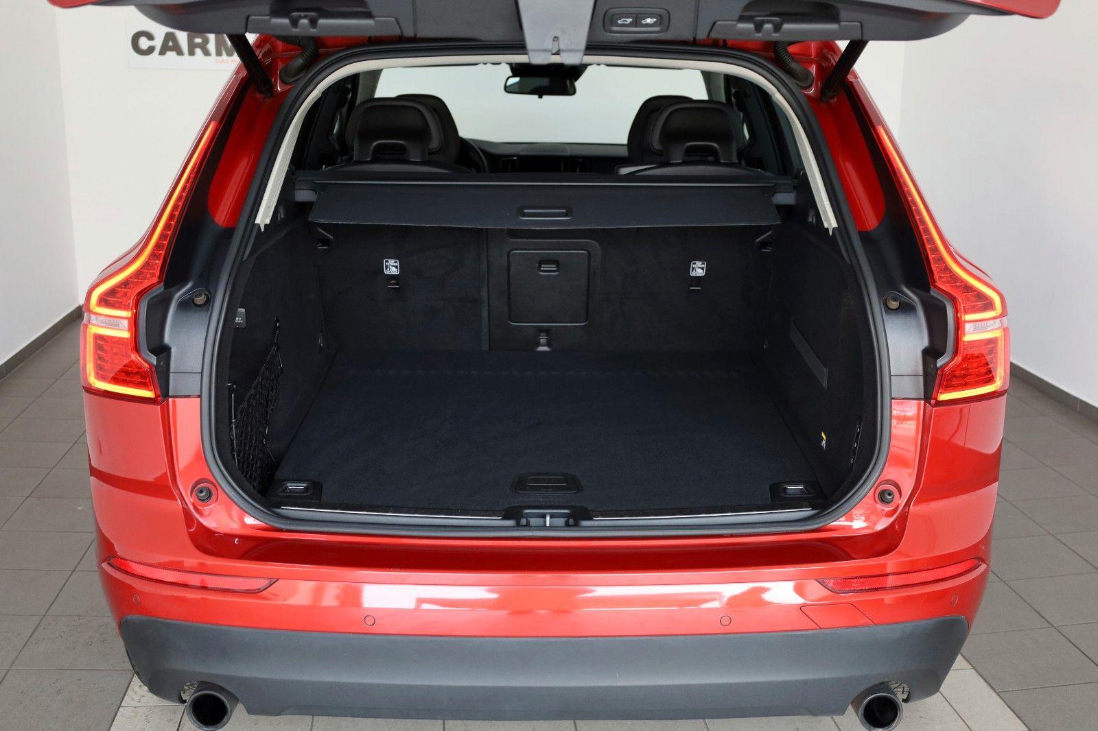 Fahrzeugabbildung Volvo XC60 Momentum AWD Leder,Navi,LED,Panorama,4xSH