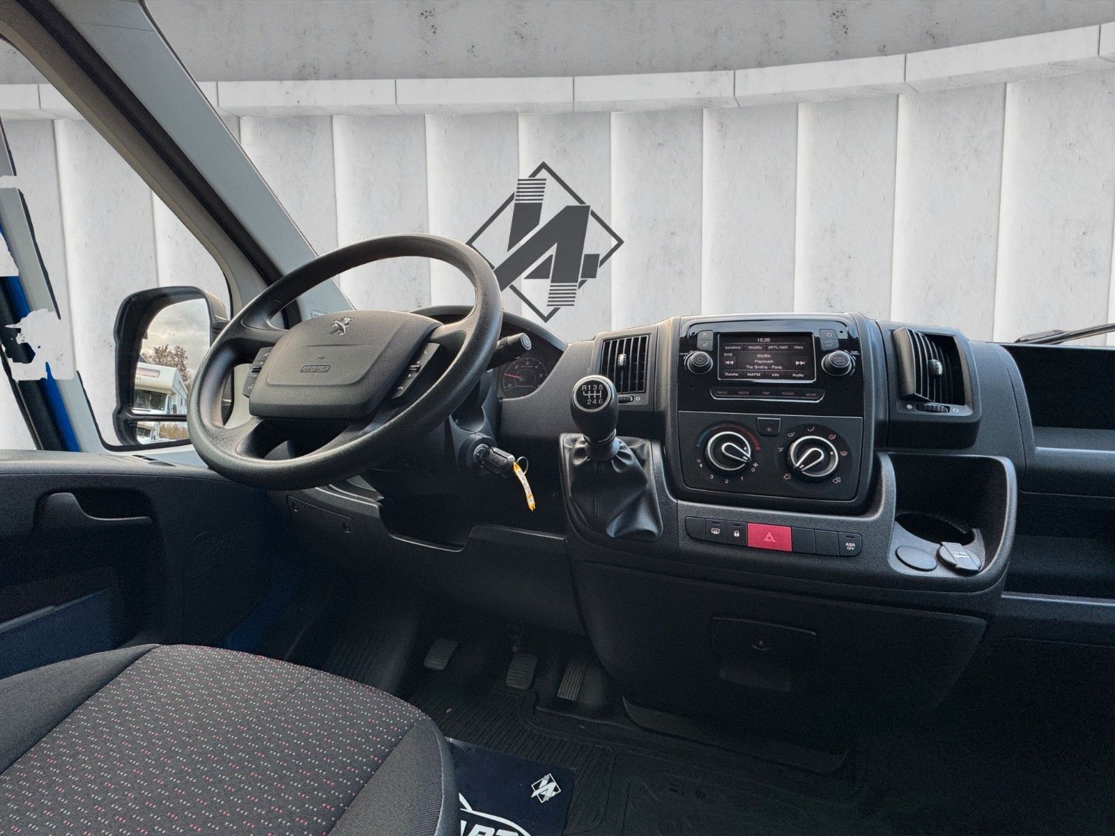 Fahrzeugabbildung Peugeot Boxer Kasten L4H3*Premium*Klima*PDC*Temp.*u.v.m*