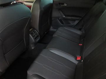 Fotografie 11 des Cupra Leon Sportstourer 1.5 eTSI 110 kW Pano AHK
