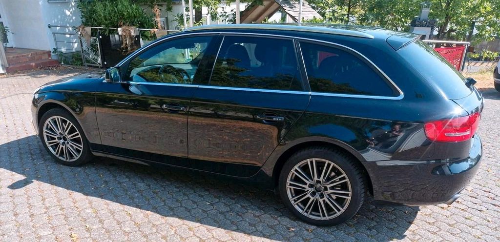 Image of Audi A4