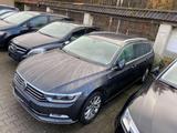 Volkswagen Passat Variant 2.0 TDI Highline Scheckheft VOLL  - Volkswagen Passat Variant in Wiesbaden