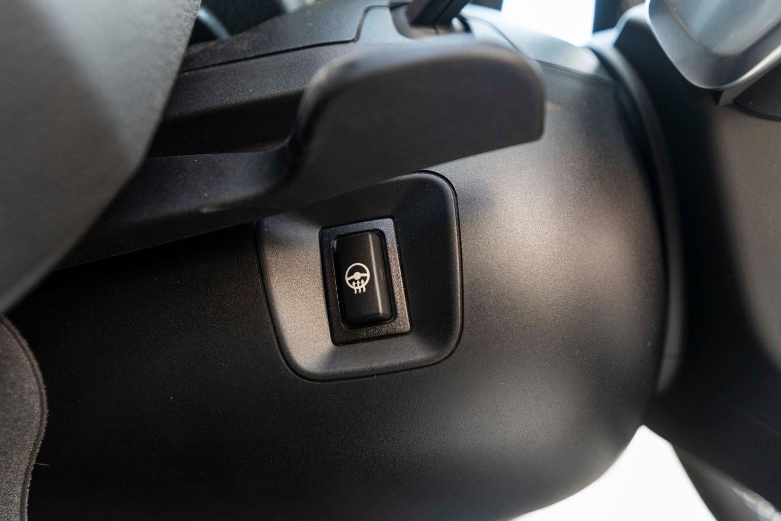 Fahrzeugabbildung BMW 435IX Coupe M-PERFORMANCE H&K HUD KAM NAV ALC