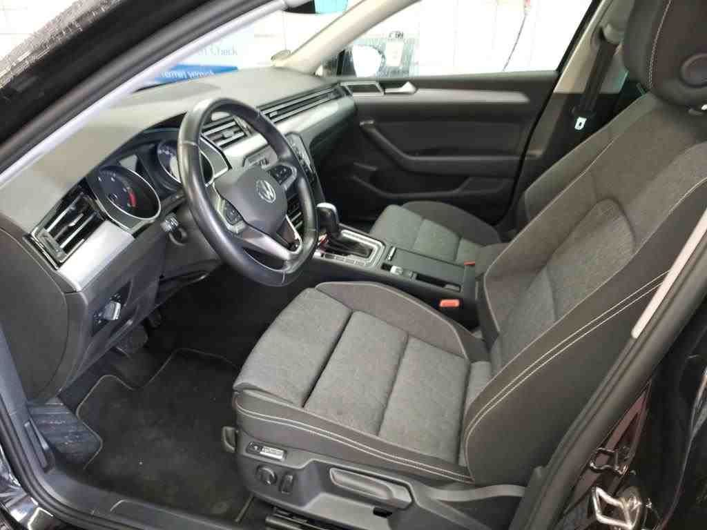 Fahrzeugabbildung Volkswagen Passat Variant TDI Business DSG Matrix Navi ACC