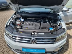 Fahrzeugabbildung Volkswagen Tiguan Allspace 2.0 TDI DSG 4M Highline AHK NAVI