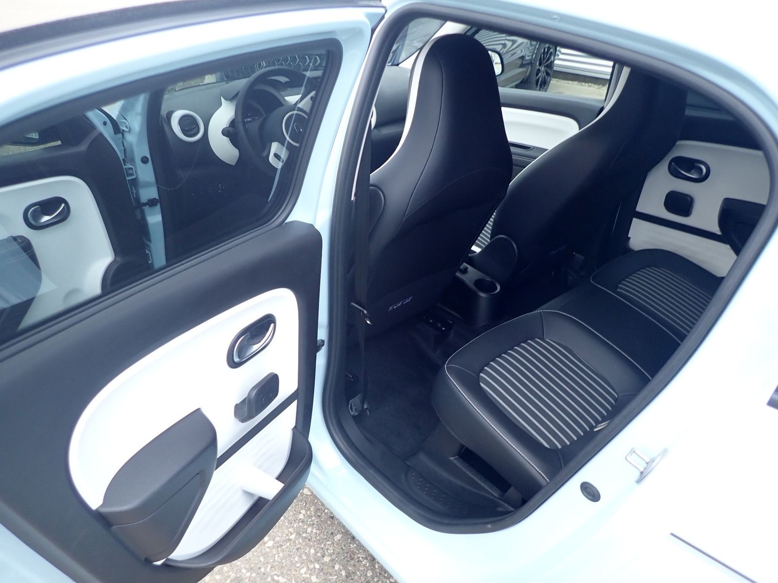 Fahrzeugabbildung Renault Twingo Techno Electric