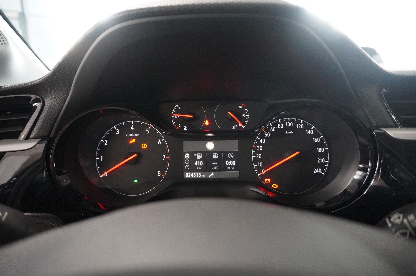 Fahrzeugabbildung Opel Corsa F 1.2 EDITION NAVI/KAMERA/TEMP./PDC/DAB+