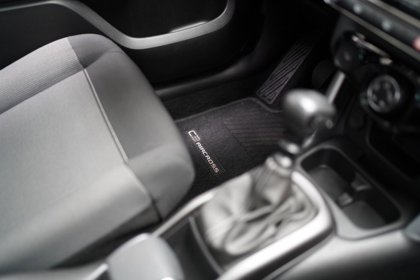 Fahrzeugabbildung Citroën C3 Aircross PureTech 110 Shine Schiebedach Navi