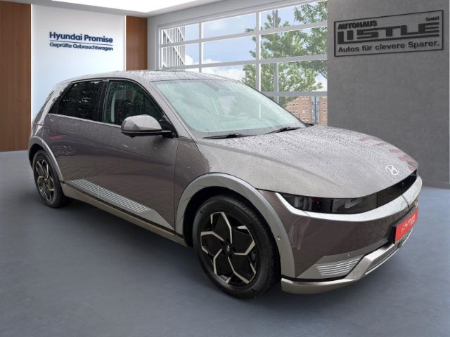 Fahrzeugabbildung Hyundai IONIQ 5 Uniq Elektro 4WD +LEDER+LED+KLIMA+PDC+UV