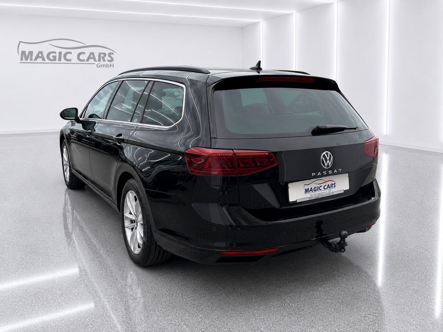 Volkswagen Passat Variant 2.0 TDI Business*PANO*MATRIX*AHK*