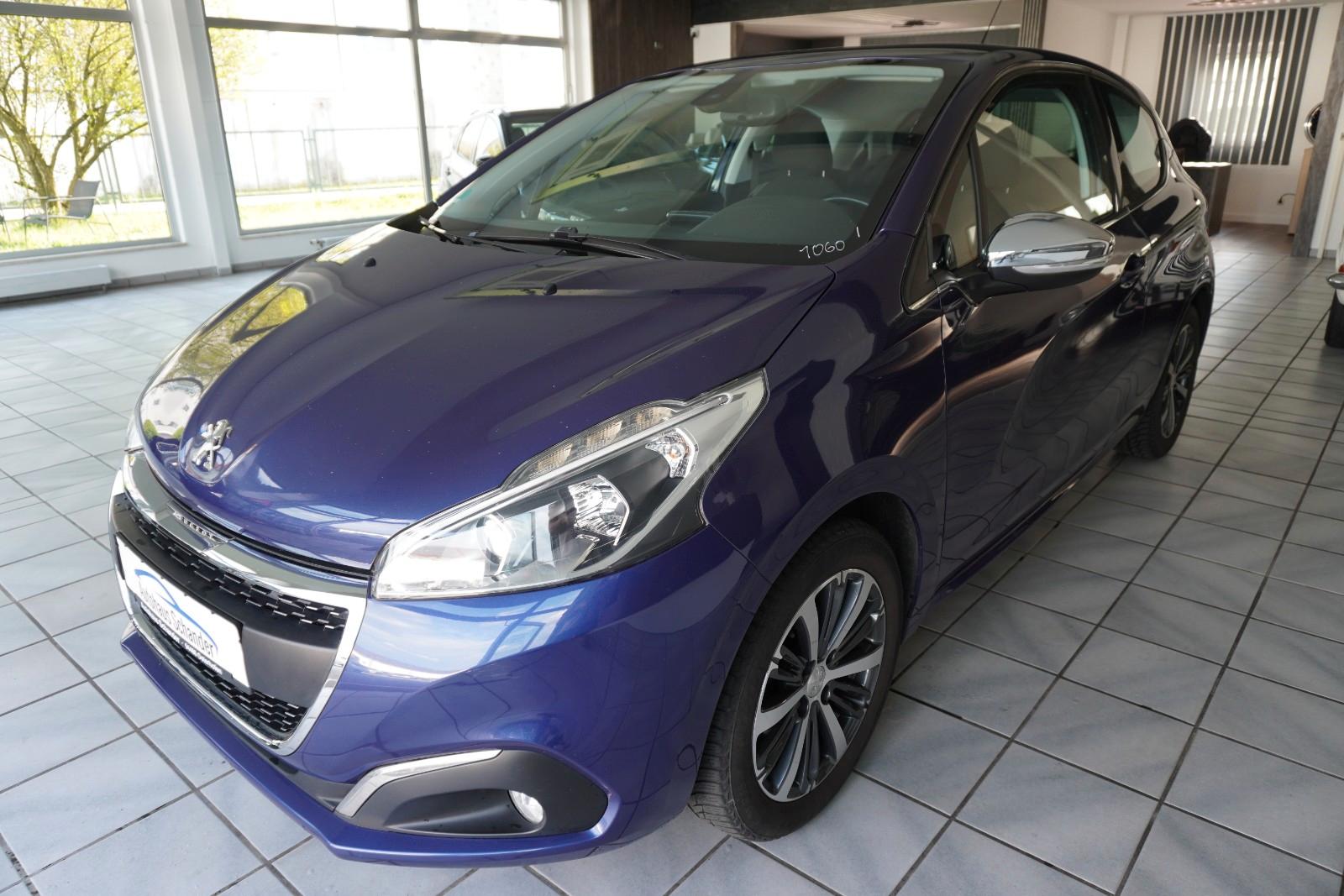 Peugeot 208 Allure*Navi*Sitzheizung*Temp*PDC*CarPlay*