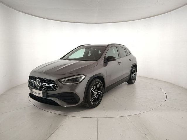 MERCEDES-BENZ Mercedes-Benz GLA 200 d Premium auto
