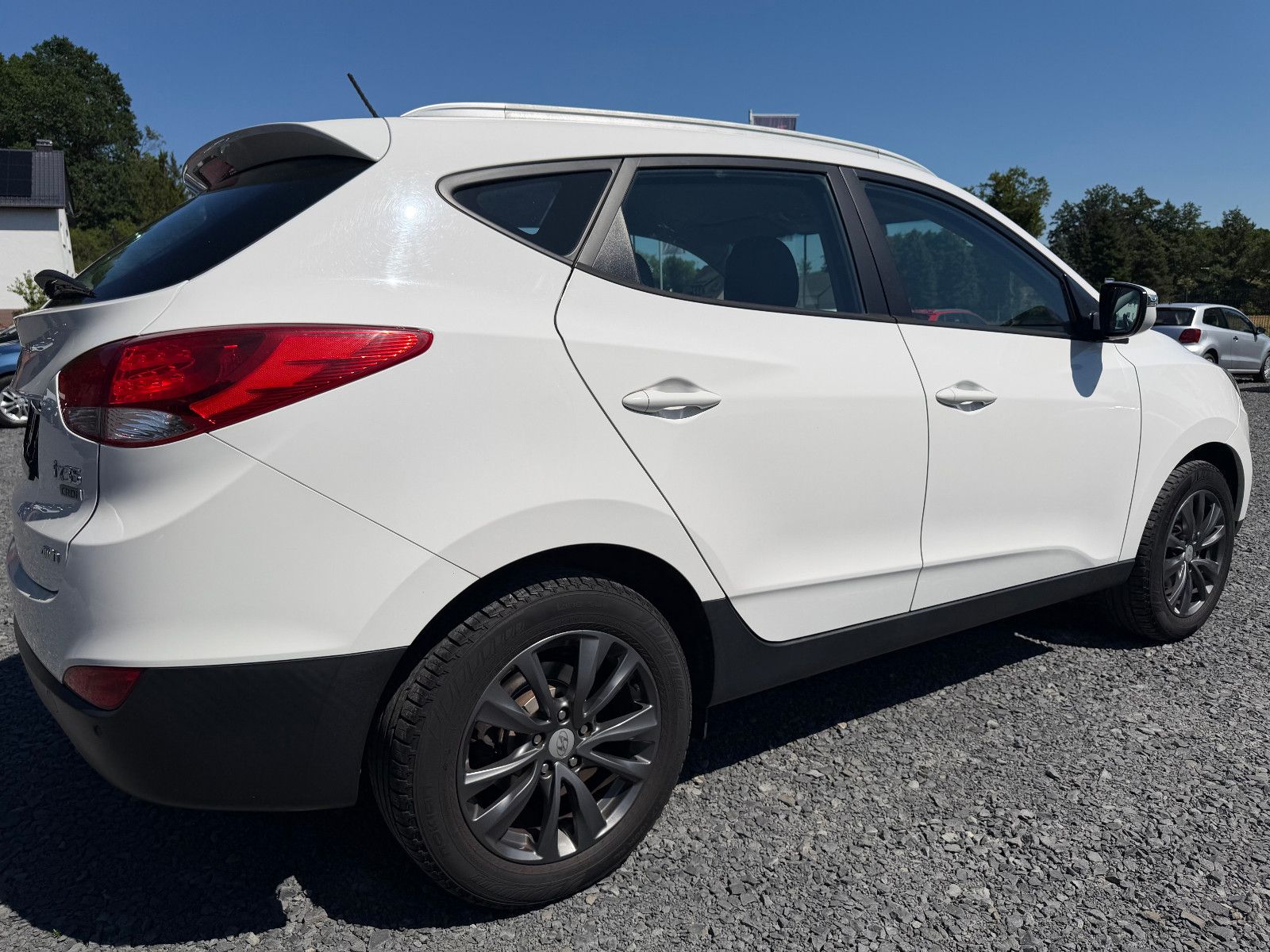 HYUNDAI ix35 2.0D AWD Bi-XENON/PDC/KLIMAA – Foto 4