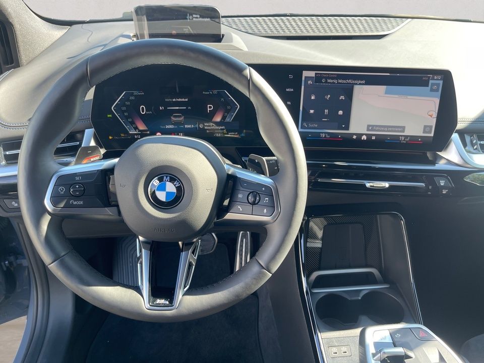 BMW 223 Active Tourer - Bild 8
