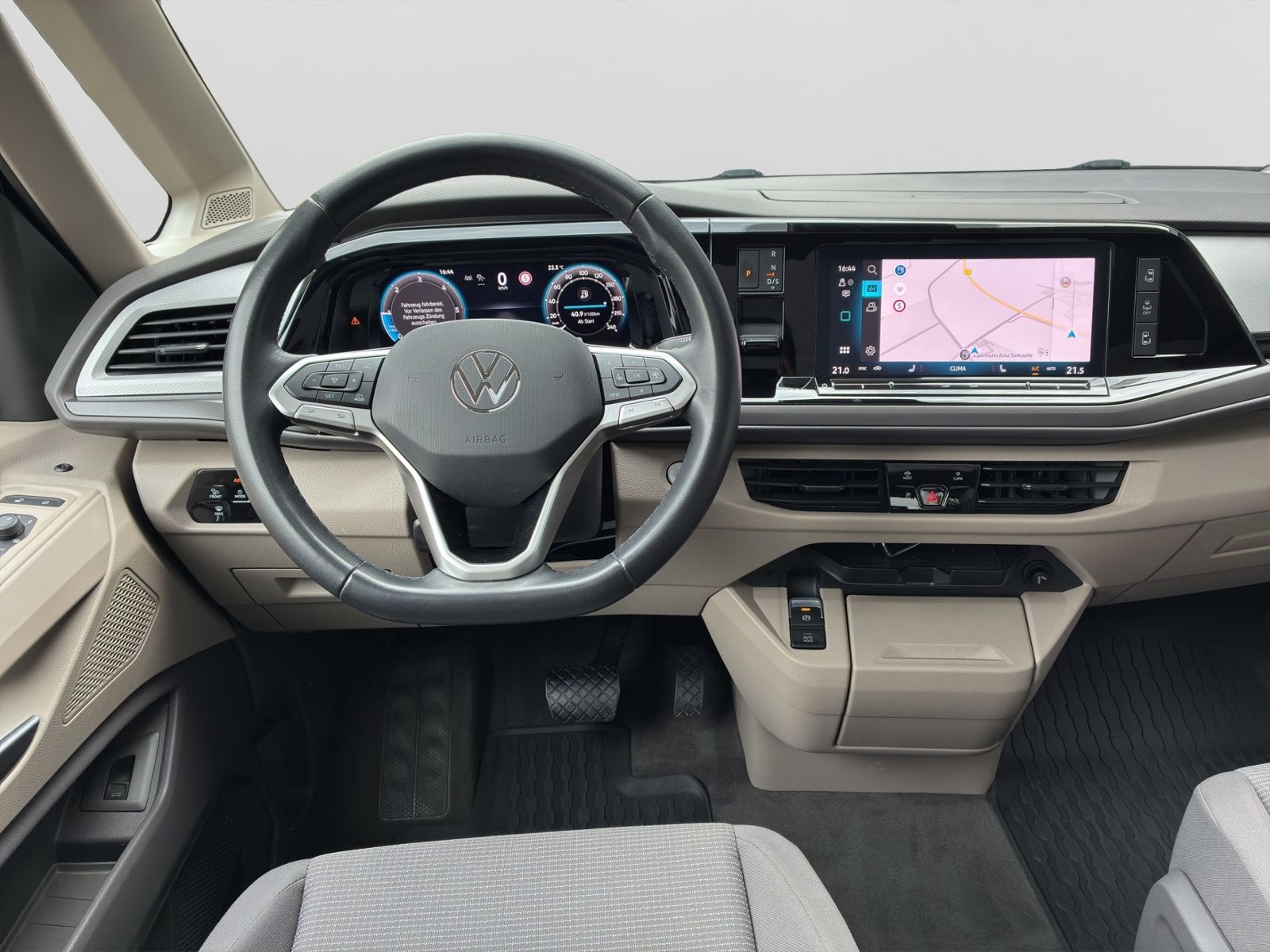 Multivan T7 2.0 TDI DSG lang *NAVI*MATRIX*TOP*