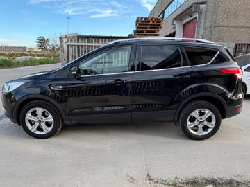 Ford Kuga - 8
