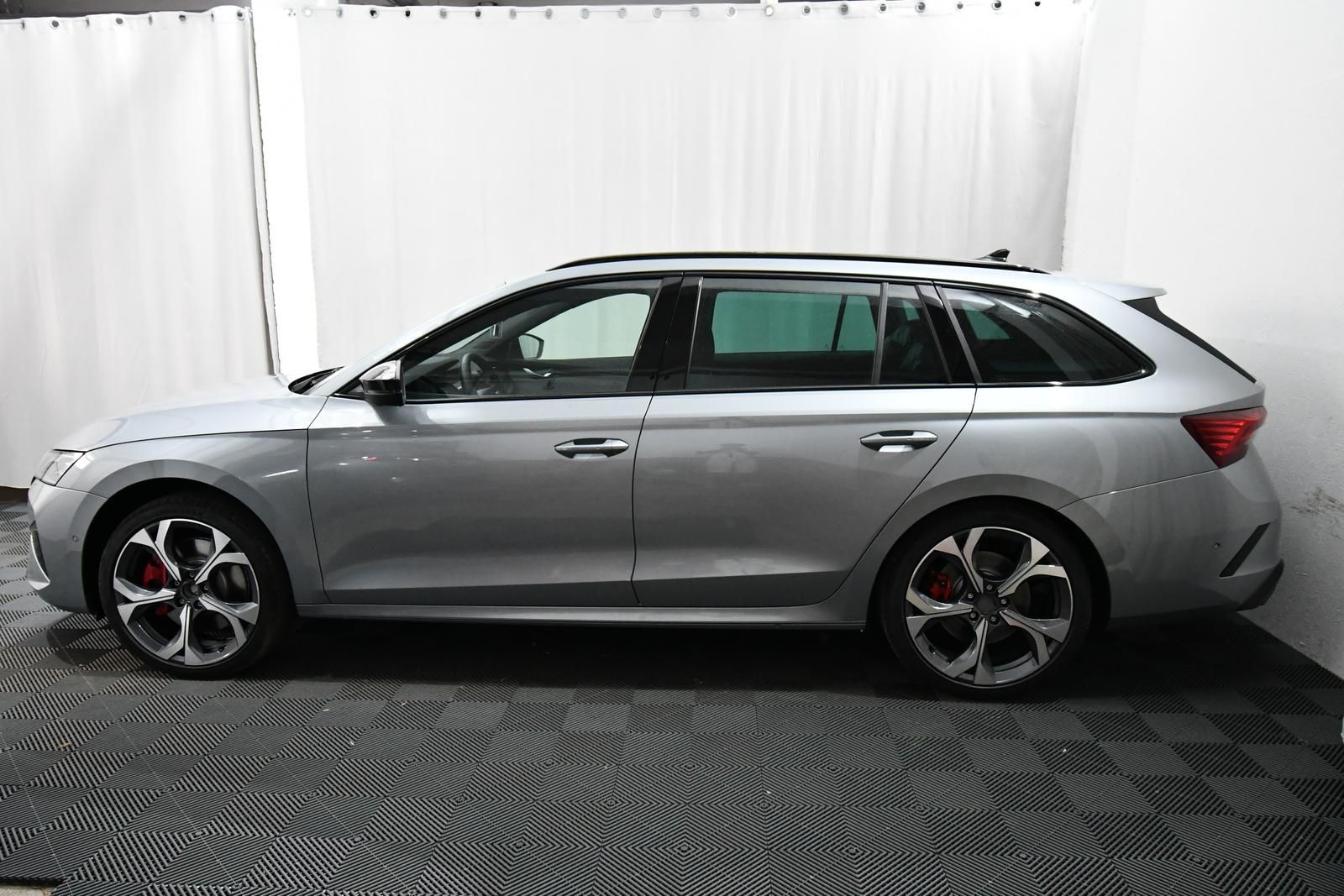 Skoda Octavia Combi 2.0 TSI DSG RS - AHK, Kamera, Cant imagem 2
