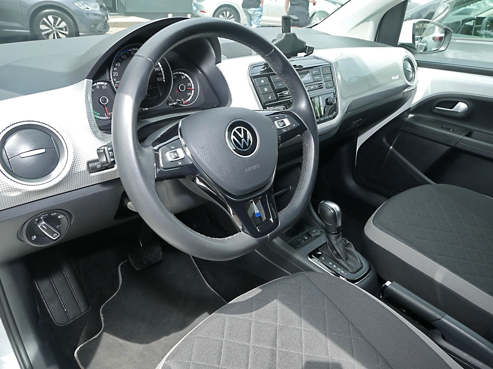 Volkswagen e-up! - Bild 8