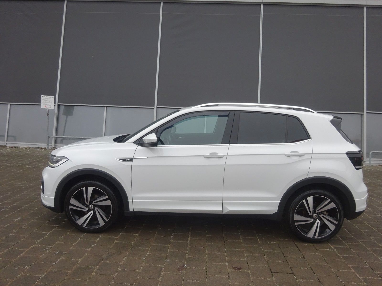 VW T-Cross Style R-LINE