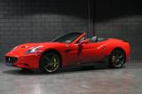 Ferrari California 30  2+2  CARBON Edition VOL HAND PACK - Ferrari mit Benzin-Antrieb: Cabrio