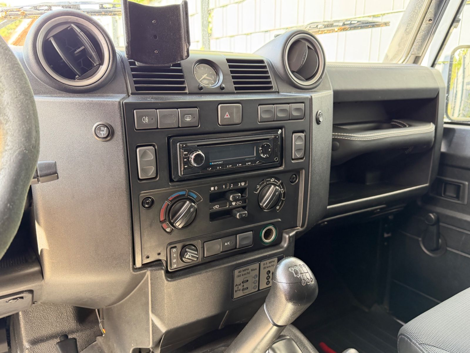Fahrzeugabbildung Land Rover Defender 110 E Station Wagon "VK nur an GEWERBE"