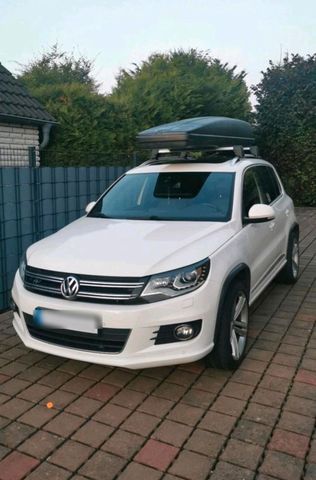 Volkswagen VW Tiguan 2.0 Benziner, LED, R-Line