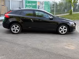Volvo V40 You! Navi Xenon Automatik - Volvo V40 mit Diesel-Antrieb: Limousine