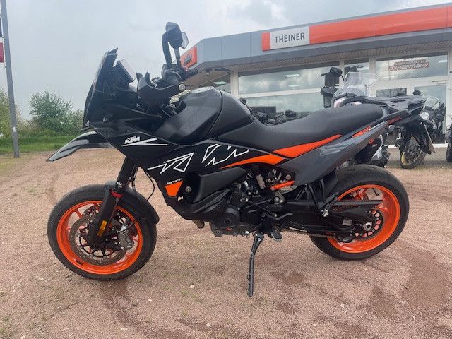 KTM 890 SMT  inkl. TECH PACK