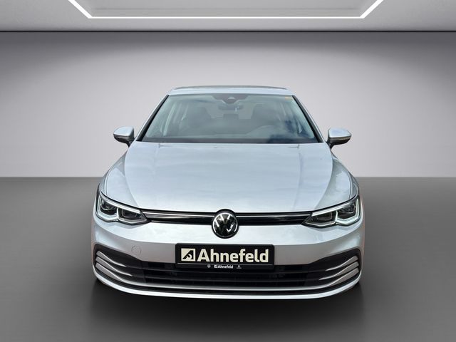 Golf VIII 1.5 eTSI Life DSG SHZ NAVI AHK ACC LED
