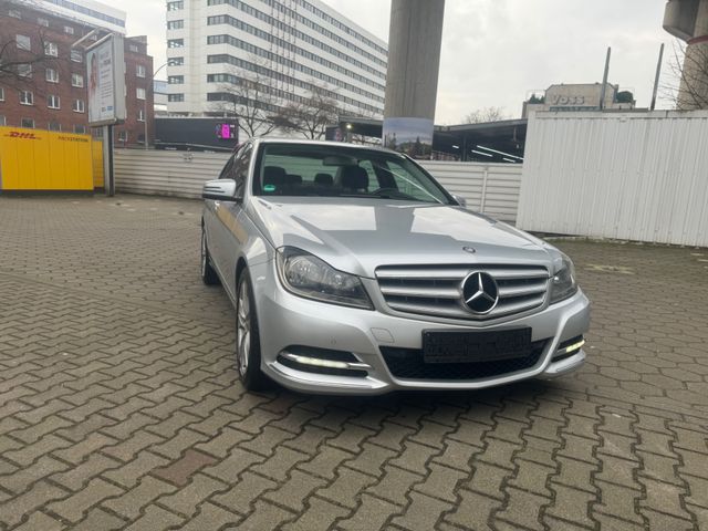 Mercedes-Benz C 180 BlueEFFICIENCY AVANTGARDE 1,6 AUTOMATIK