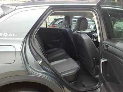 Volkswagen T-Roc - Bild 5