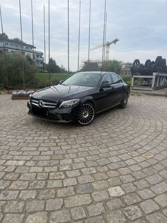 Mercedes-Benz C 220