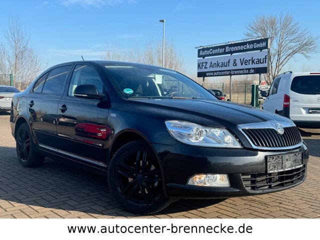 Skoda Octavia Lim. Family 1,8 Ltr  **HU AU  03/2026**