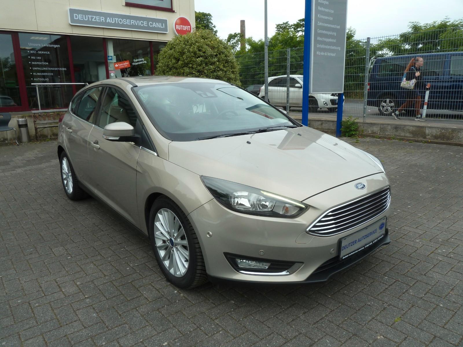 Ford Focus Lim. Titanium *** 57.305 KM ***