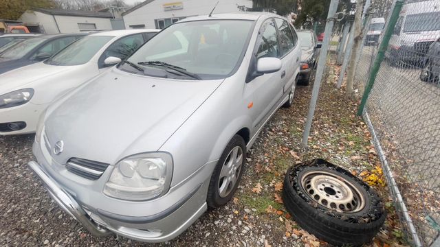 Nissan Almera Tino 1.8 acenta acenta