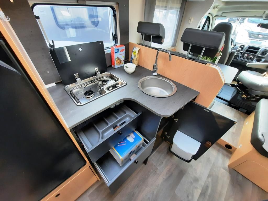 Fahrzeugabbildung Sunlight T 67 Adventure Edition Verfüg./Sparen Sie 12.121
