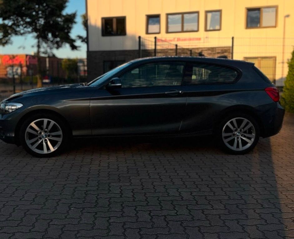 Image of BMW 118