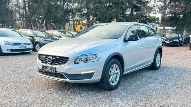 Volvo V60 Cross Country V60 Cross Country D3 Gea