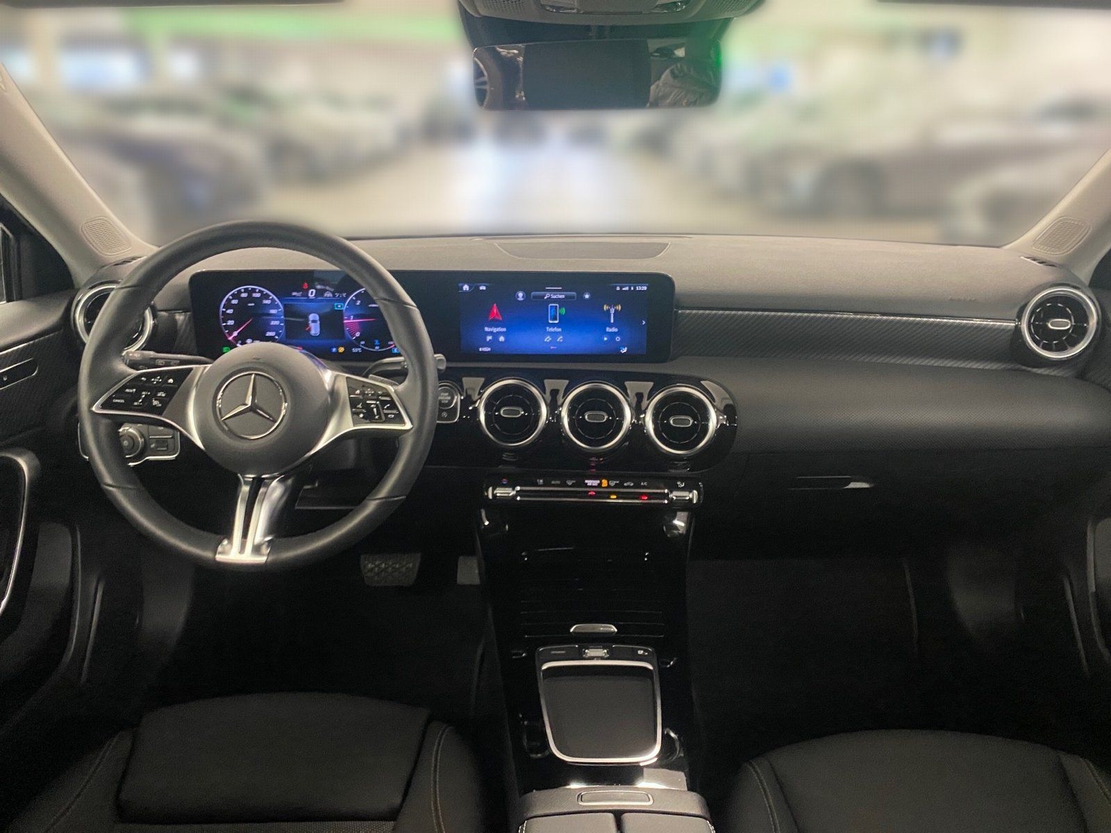 Fahrzeugabbildung Mercedes-Benz A 200 d Progressive*Distronic*Totwinke*360°*LED*